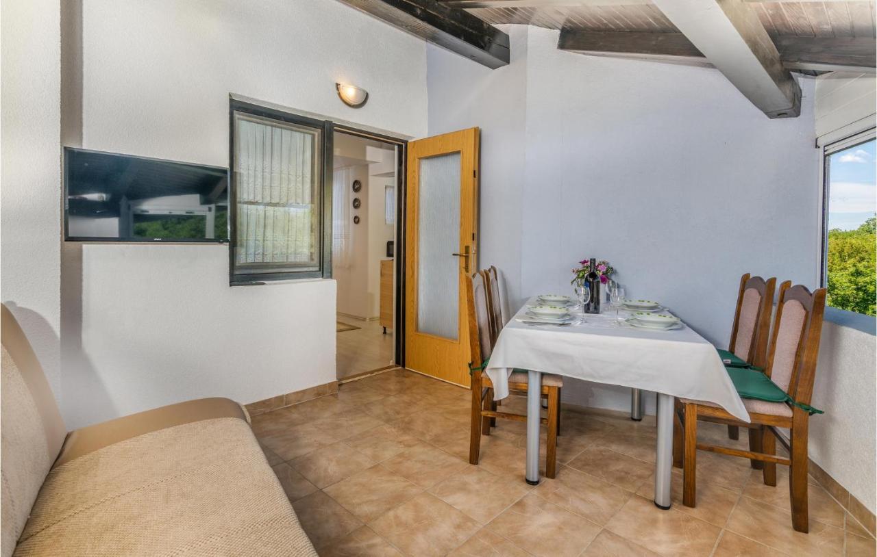Amazing Apartment In Zupanje With Wifi Exterior photo
